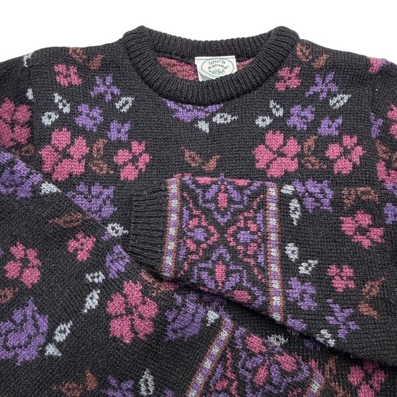 Vintage Laura Ashley 100% Wool Floral Sweater Made in Scotland S/M Cottagecore - Picture 2 of 10